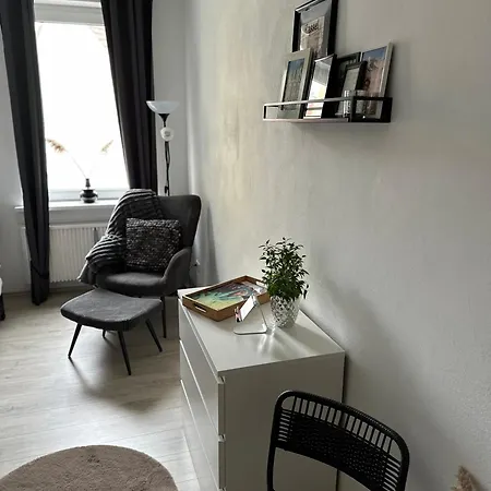Apartament Interior - Service In Bahnhofsnaehe Und Unesco-bergpark Mit Parkplatzmoeglichkeit, Ebk, Kinderfreundlich, Kassel