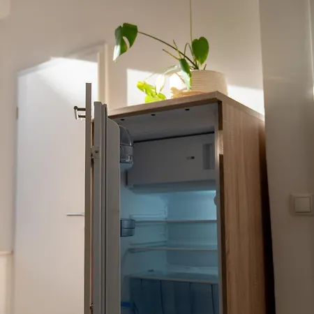 Apartament Interior - Service In Bahnhofsnaehe Und Unesco-bergpark Mit Parkplatzmoeglichkeit, Ebk, Kinderfreundlich, *