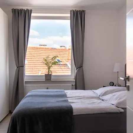 Appartement Interior - Service In Bahnhofsnaehe Und Unesco-bergpark Mit Parkplatzmoeglichkeit, Ebk, Kinderfreundlich, *